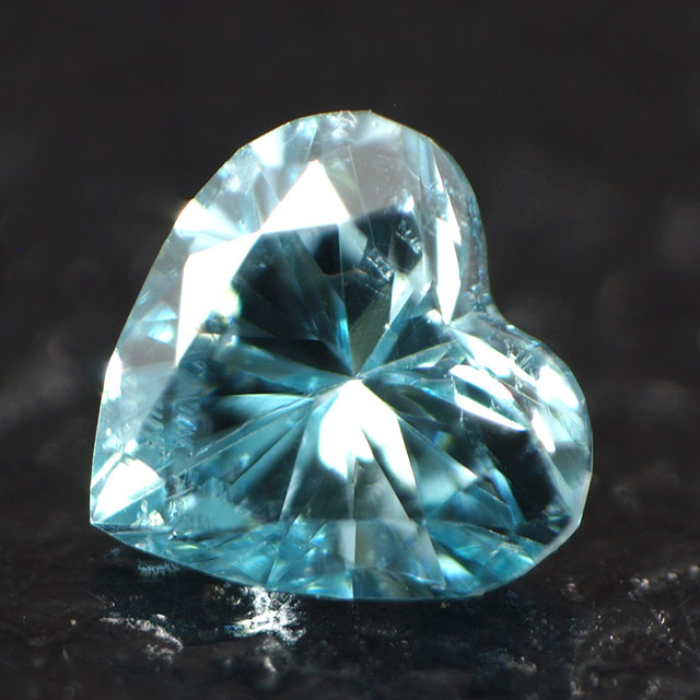 ダイヤモンドルース画像