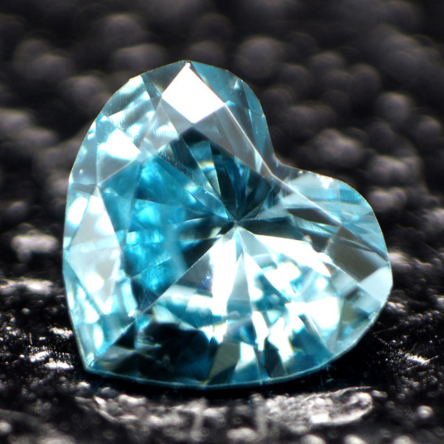 ダイヤモンドルース画像