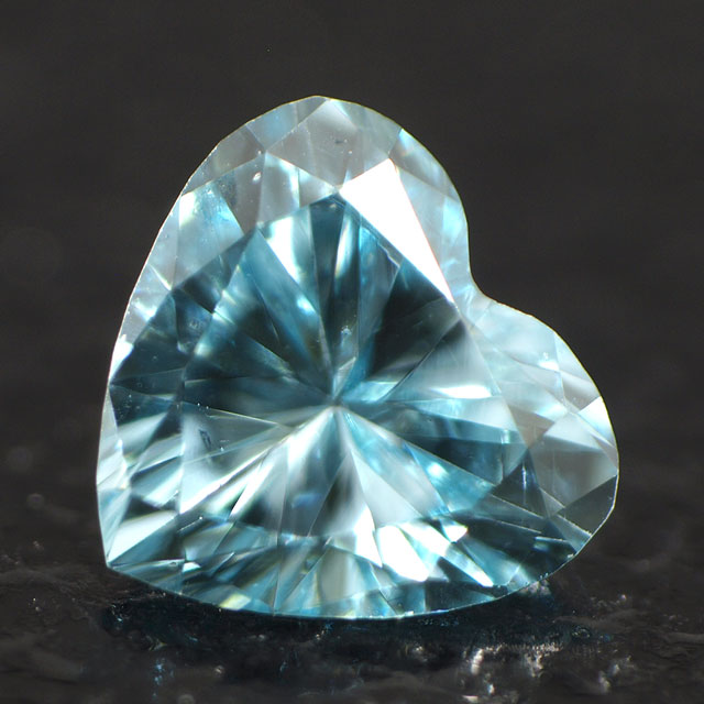 ダイヤモンドルース画像