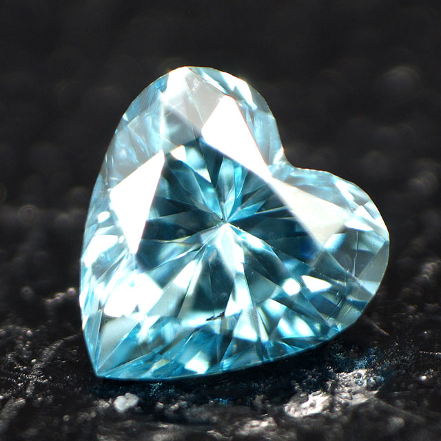 印象のデザイン ブルーダイヤモンド (トリートメント) 0.039ct ルース(裸石) その他