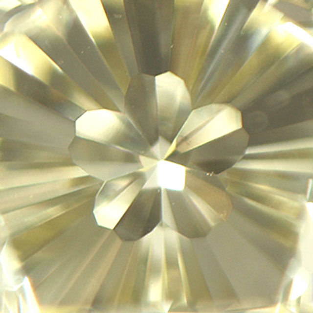 デカゴナルダイヤモンドルース画像