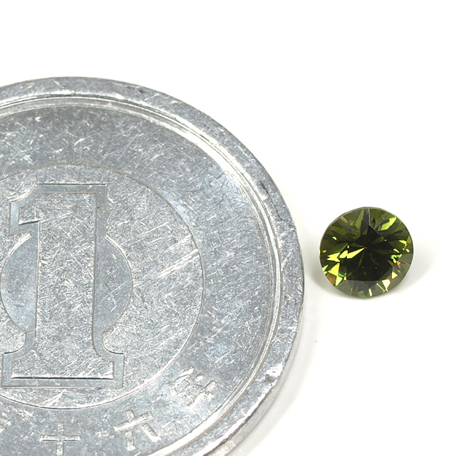 ダークグリーンジルコン画像