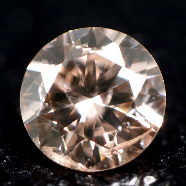 天然ピンクダイヤモンド ルース(裸石) 0.056ct, Fancy Light Brown Pink (ファンシー・ライト・ブラウン・ピンク