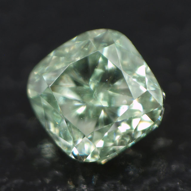 天然グリーンダイヤモンド ルース(裸石) 0.056ct, Fancy Green