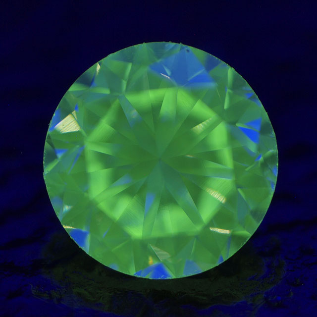 グリーンダイヤモンドルース画像