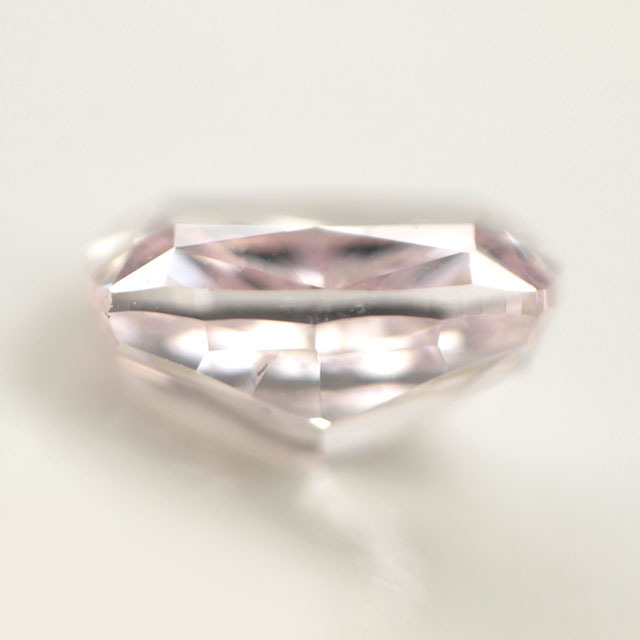 天然ピンクダイヤモンド ルース ( 裸石 ) 0.160ct, Fancy Pink (ファンシー・ピンク), SI-1, クッションカット