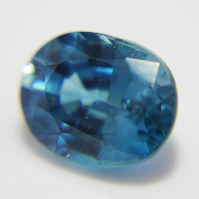 ブルージルコンルース