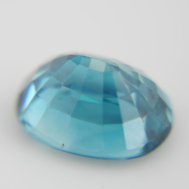 ブルージルコンルース