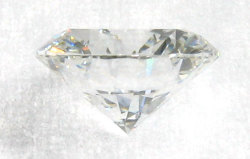 0.574ct, E, VS-1, Good, 中央宝石研究所ダイヤモンド画像