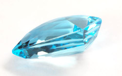 ブルートパーズ ルース画像