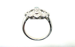 アイスブルーダイヤモンド　K18WGリング