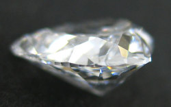 ハートシェイプDカラーダイヤモンド画像