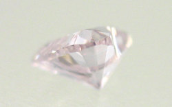ハートシェイプピンクダイヤモンド画像
