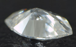 ダイヤモンドルース画像