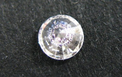 ガーネット結晶入りダイヤモンド