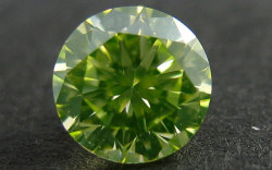 グリーンダイヤモンドルース画像