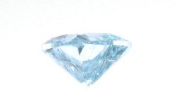 ハートシェイプカットブルーダイヤモンド(トリートメント)ルース画像