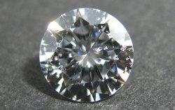 ガーネット入りダイヤモンドルース画像