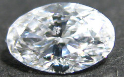 オリビン(ペリドット)入りダイヤモンドルース画像