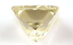 プリンセスカット・イエローダイヤモンド ルース(裸石)画像