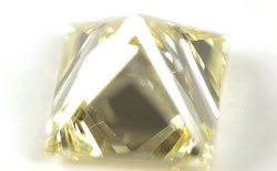プリンセスカット・イエローダイヤモンド ルース(裸石)画像