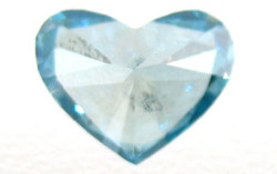 ハートシェイプカットブルーダイヤモンド(トリートメント)ルース画像