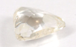 マクル・ダイヤモンド原石ルース画像