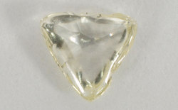 マクル・ダイヤモンド原石ルース画像