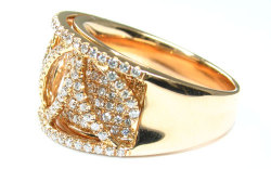 ダイヤモンドリング(指輪)