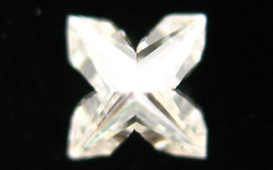 ナチュラルファンシーダイヤモンド画像