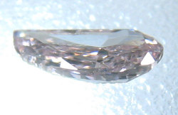 ハーフ・ハート・ピンクダイヤモンド画像