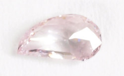 ハーフ・ハート・ピンクダイヤモンド画像