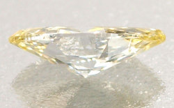 天然(ナチュラル)バイカラー風ダイヤモンド ルース(裸石)画像