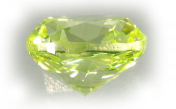 天然(ナチュラル)ファンシー・インテンス・グリーン・イエローダイヤモンド ルース(裸石)画像