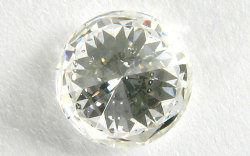 0.201ct, F SI-2, Good, 中央宝石研究所ダイヤモンド画像