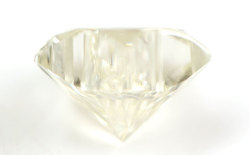 スターブリリアントカット(星型)ダイヤモンド, 中央宝石研究所画像