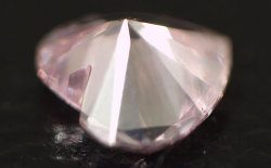 ピンクダイヤモンドルース画像