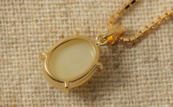 イエロームーンストーン・キャッツアイK18YGペンダントネックレス