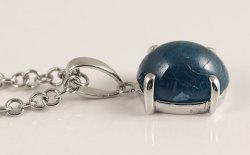 アパタイト・キャッツアイプラチナ900ペンダントトップ