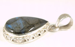 ラブラドライト