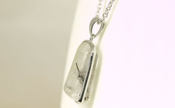 トルマリンレイテッド・クォーツ