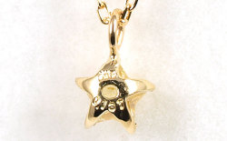 スターカット(星型)ダイヤモンド・ペンダントネックレス画像