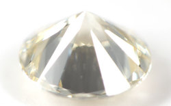0.176ct, K, VVS2, 3EX H&C, 中央宝石研究所ダイヤモンド画像