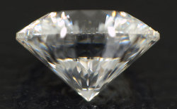 ディレニアムカットダイヤモンドルース画像