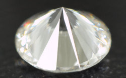 ディレニアムカットダイヤモンドルース画像