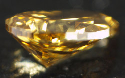 天然(ナチュラル)イエローダイヤモンド ルース(裸石)画像