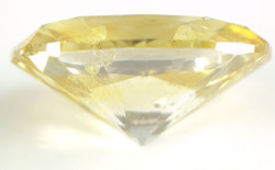 天然ほぼ正八面体ダイヤモンド結晶入りダイヤモンドルース画像