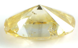 天然ほぼ正八面体ダイヤモンド結晶入りダイヤモンドルース画像