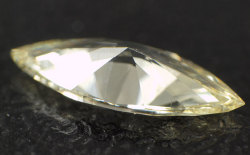 天然(ナチュラル)イエローダイヤモンド ルース(裸石)画像