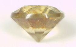 隕石に含まれていたペリドット ルース(裸石)画像